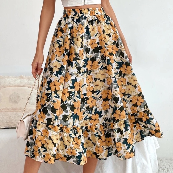 NASHALYLY Women's Boho Floral Mini Skirt – High Waist Tiered Ruffle Skirt With Drawstring (Black)